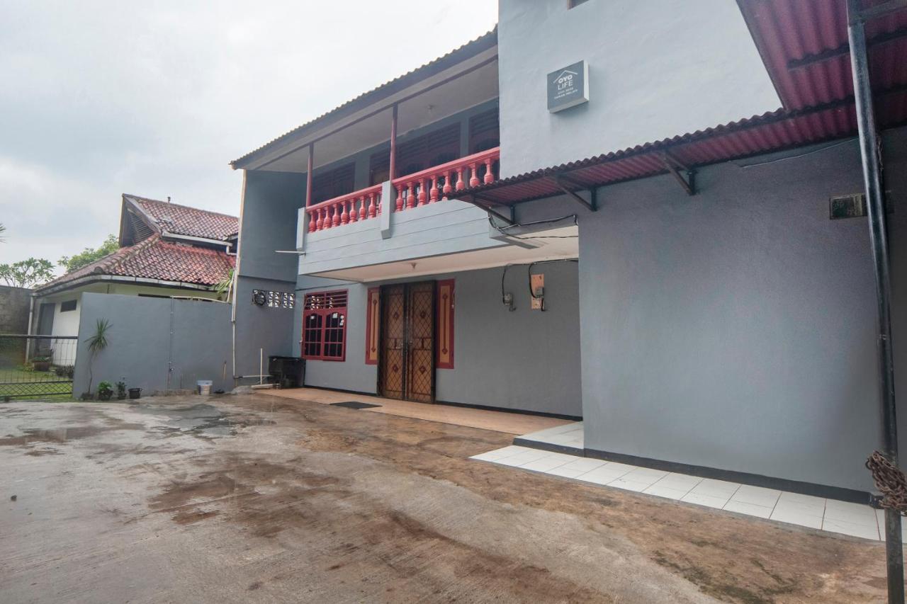 Oyo Life 3034 Taman Melati Depok Exterior foto