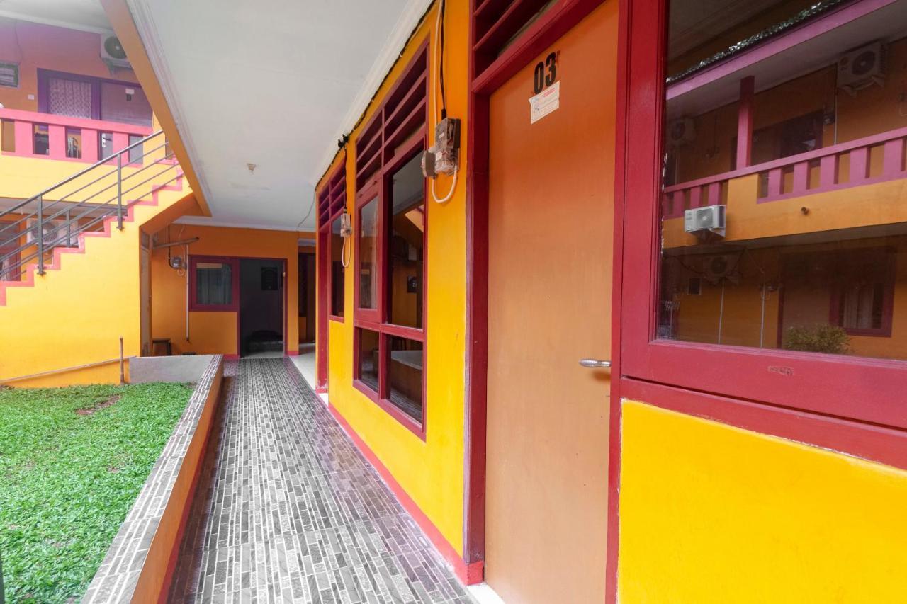 Oyo Life 3034 Taman Melati Depok Exterior foto