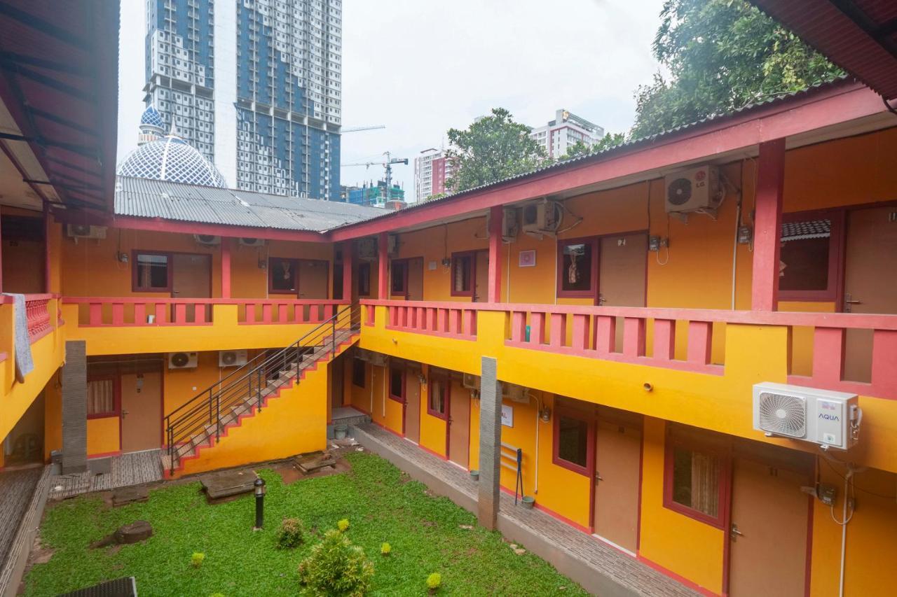 Oyo Life 3034 Taman Melati Depok Exterior foto